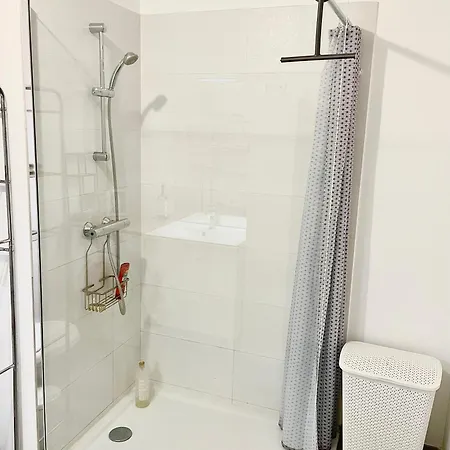 Cosy And Spacious Near Metro Line 4 & Rer B Apartment